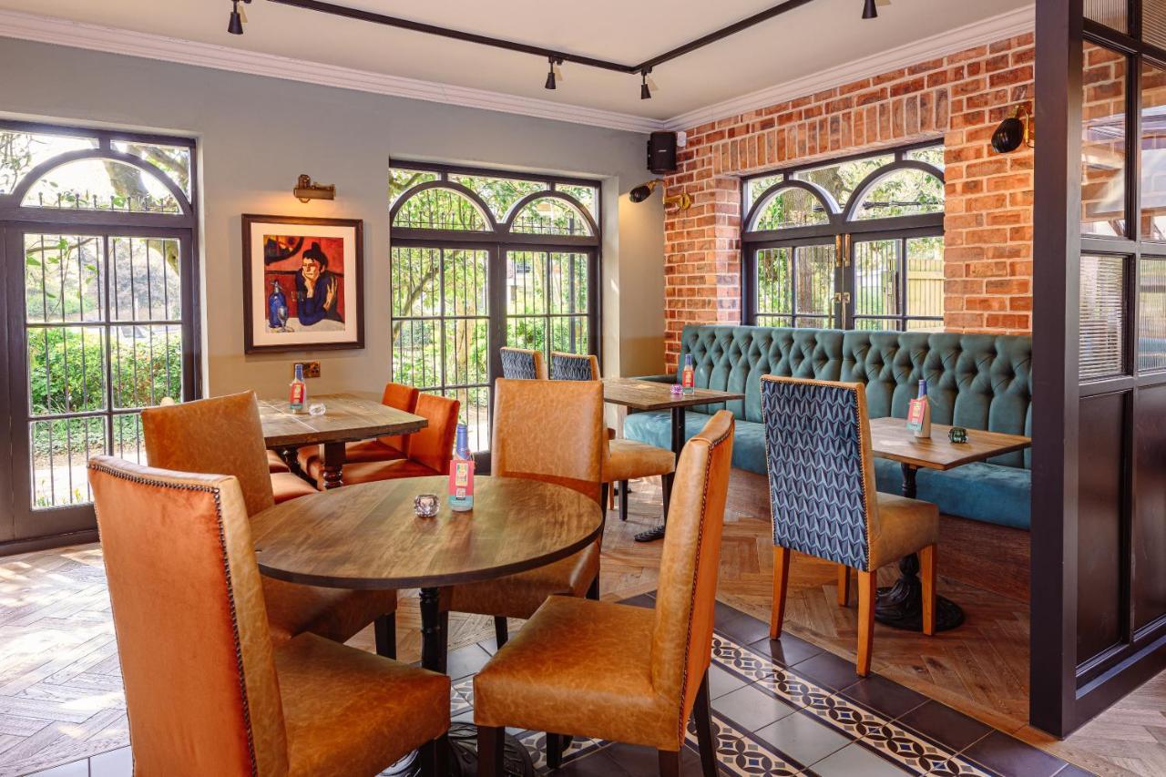 Brewhouse And Kitchen 호텔 워딩 외부 사진